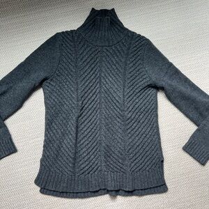Vince Gray Wool Sweater MD